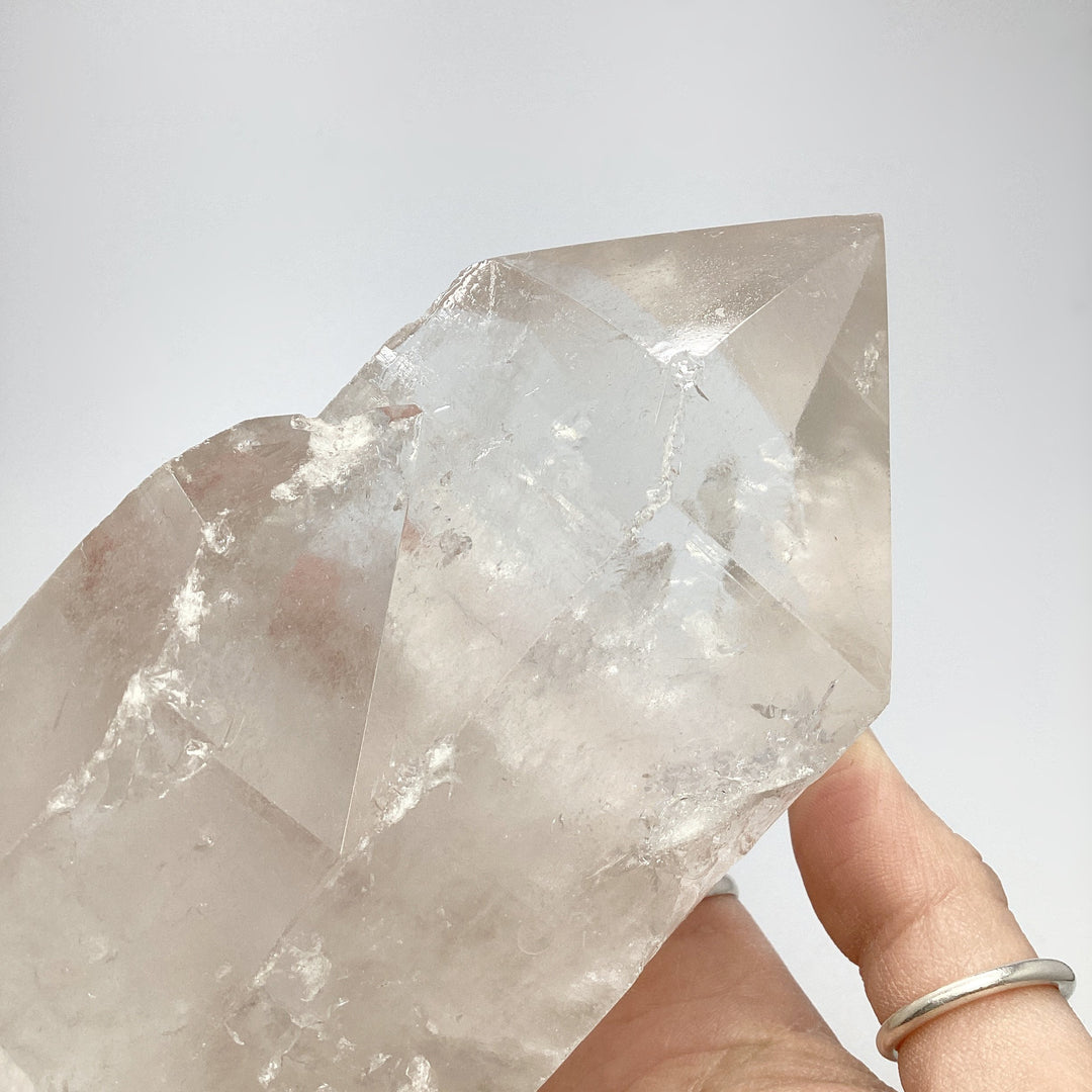 Rough Quartz Point