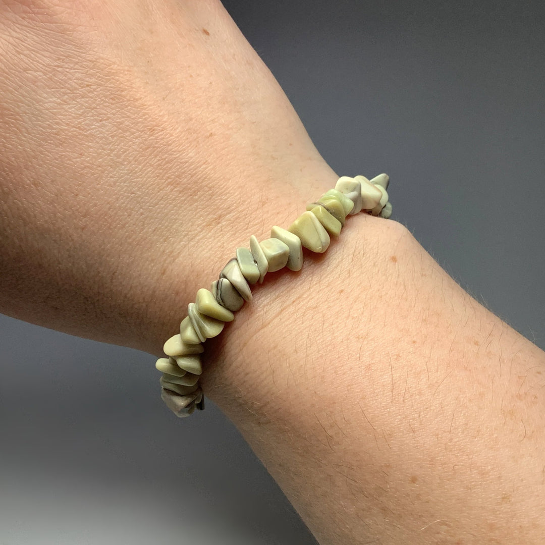 Butter Jade Chip Beaded Bracelet