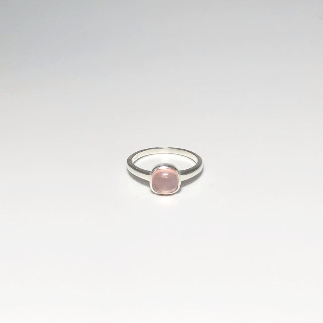 Rose Quartz Ring