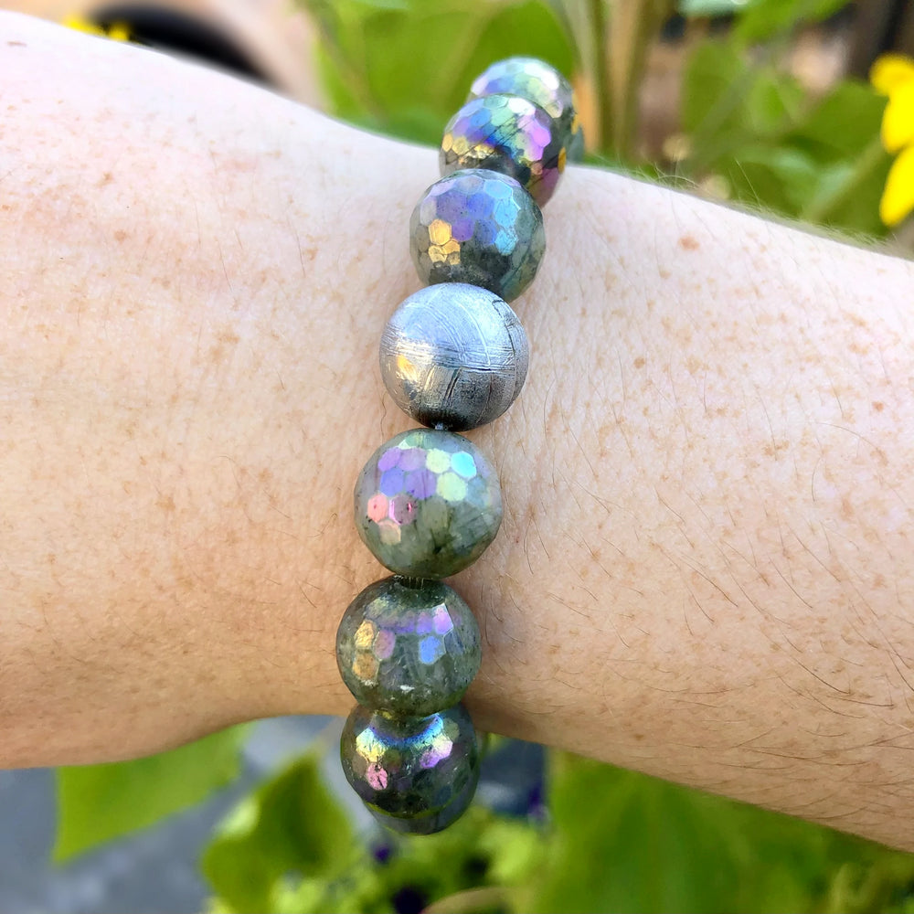 Titanium Plated Faceted Labradorite with Muonionalusta Meteorite Beaded Bracelet