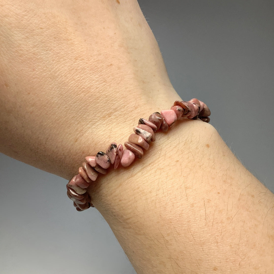 Rhodonite Chip Beaded Bracelet