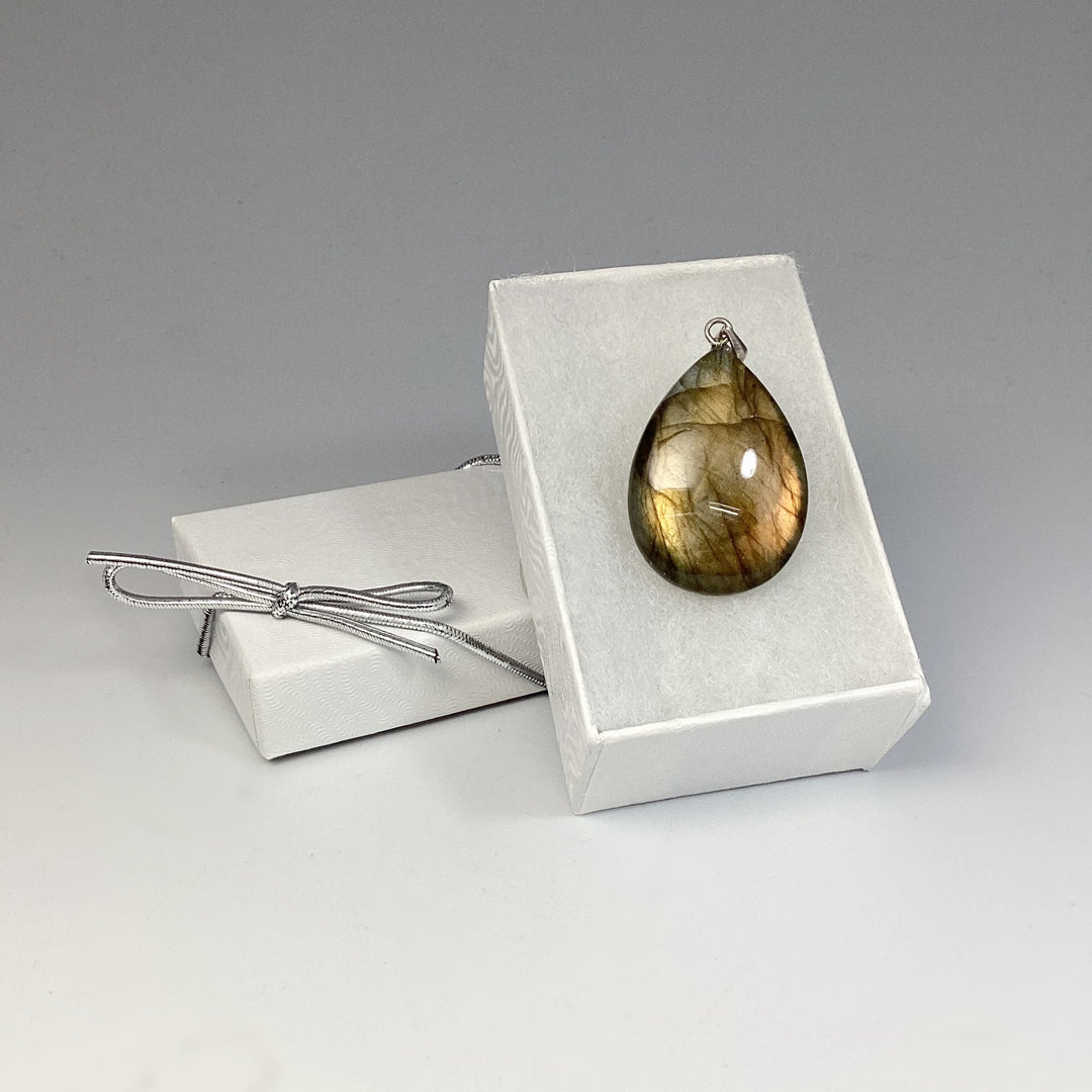 Labradorite Pendant at $59 Each