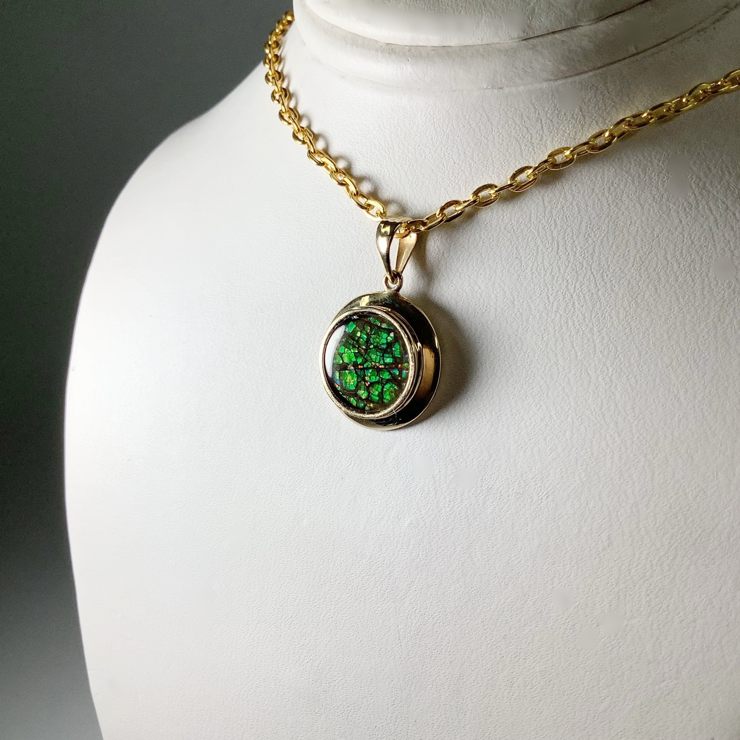 Alberta Ammolite 14K Gold Pendant